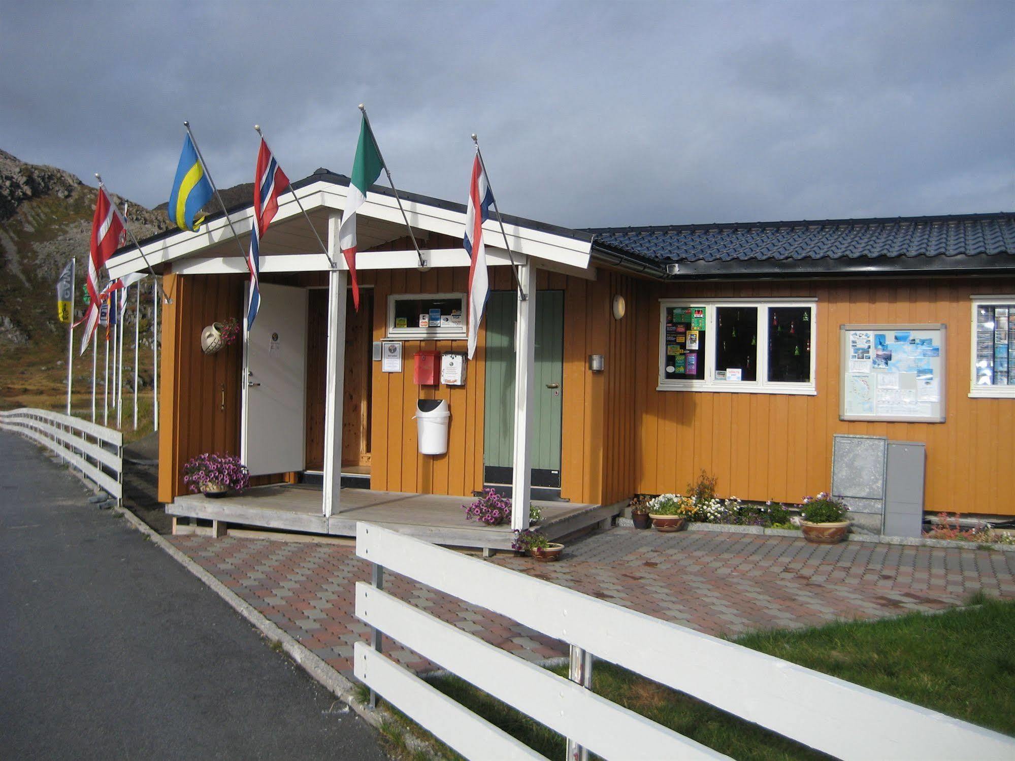 Nordkapp Camping Hotel Kültér fotó